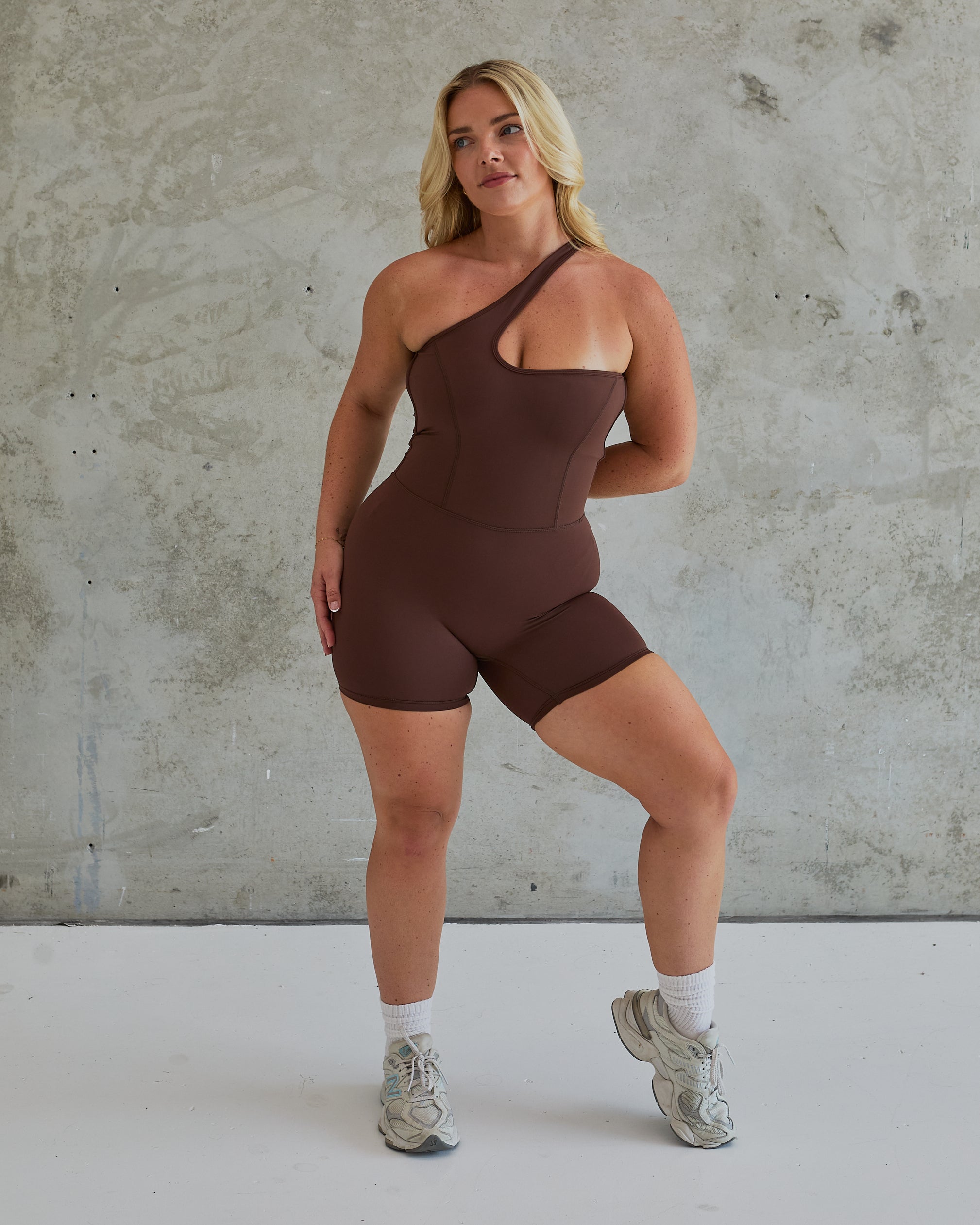 TAYLOR PLAYSUIT - COCOA